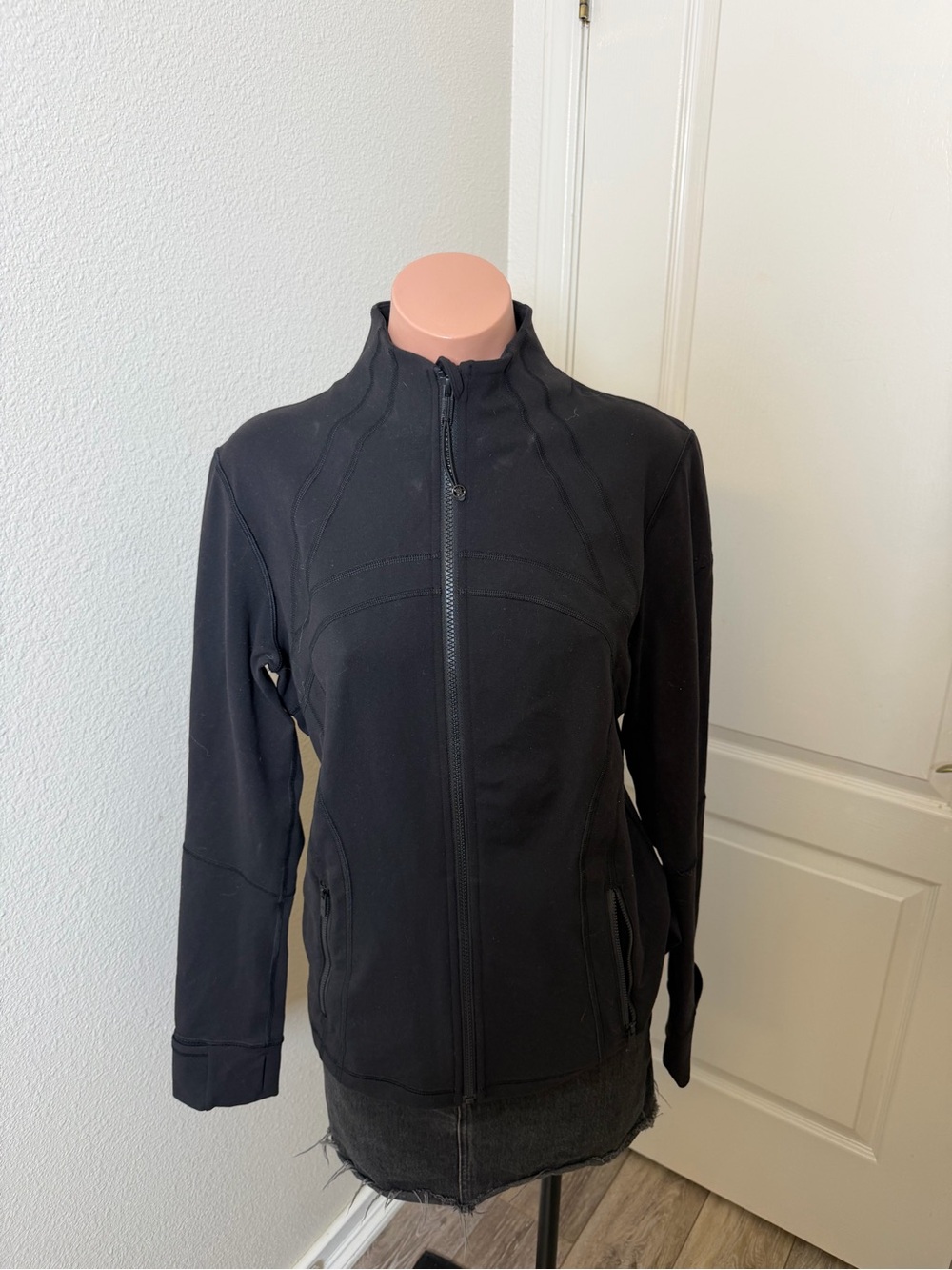 Lululemon Define Athletic Black Zip-Up Jacket Sz 12